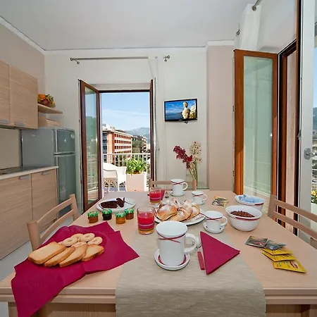 Angiolina Apartments Sorrento Room photo